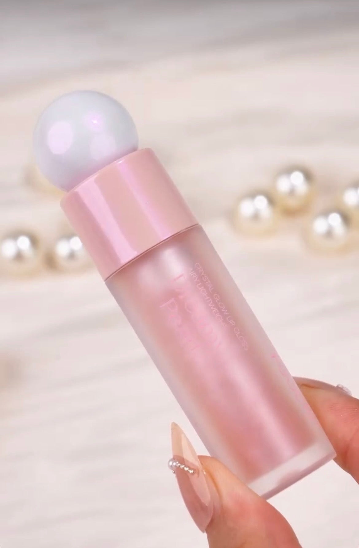 Febble Dreamy Pearl Crystal Glow Lip Gloss 5g