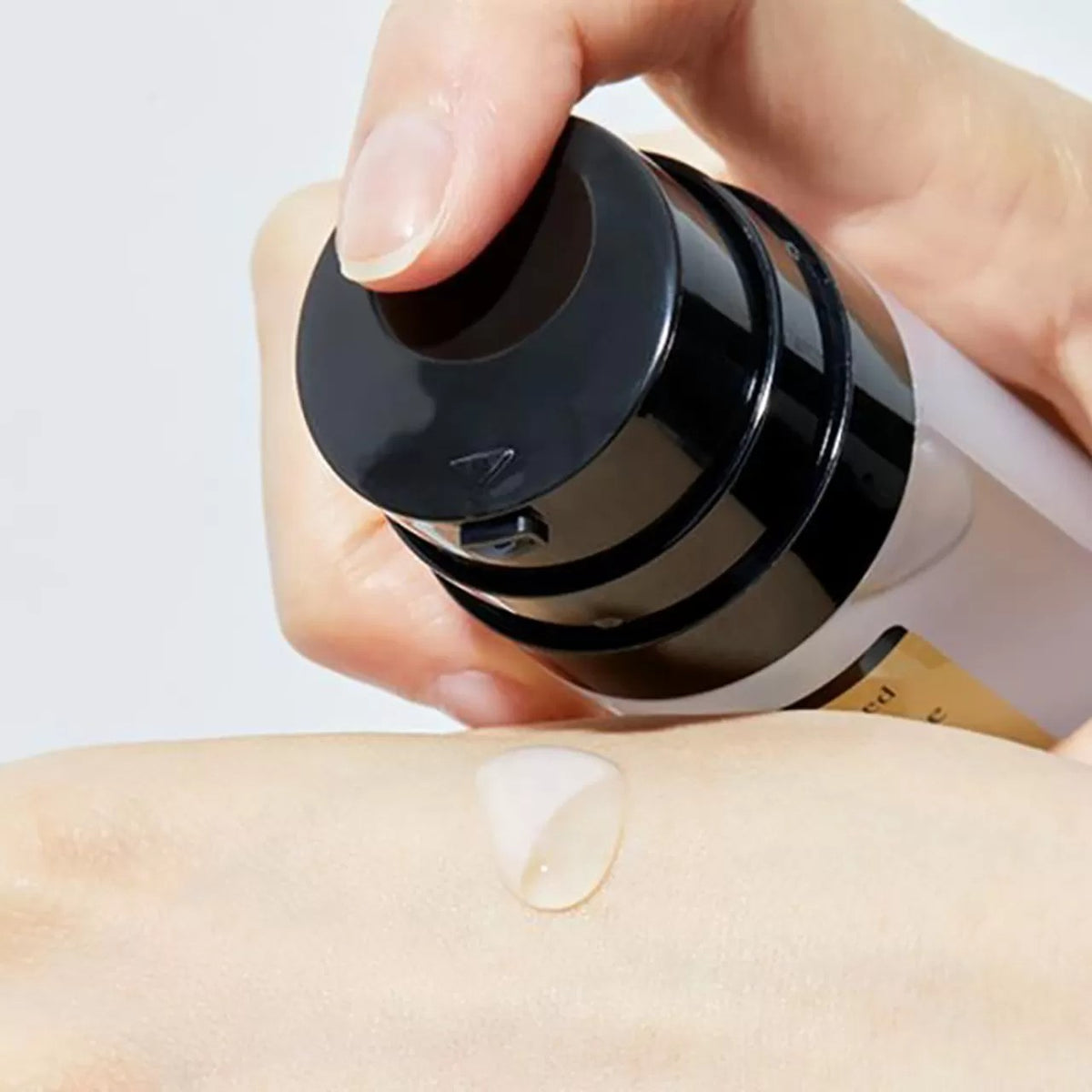 COSRX Advanced Snail Radiance Dual Essence 80ml