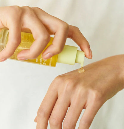 Green Tangerine Vita C Dark Spot Care Serum Alpha